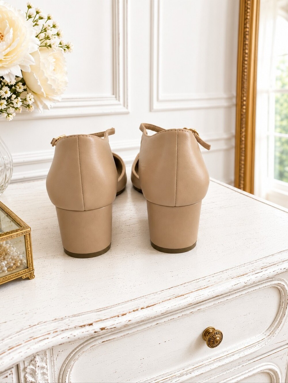 Anne Klein iFlex Nude/Black Cap Toe Ankle Strap Block Heel Pumps | Size 8.5 - Picture 4 of 7